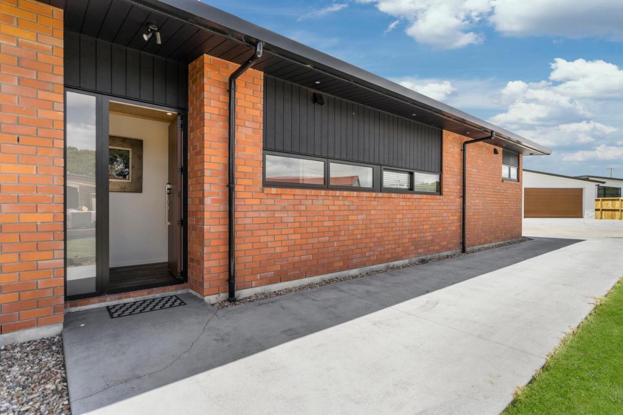 Custom Designed Holiday Home, Next To Cycleway. Te Aroha Exterior foto